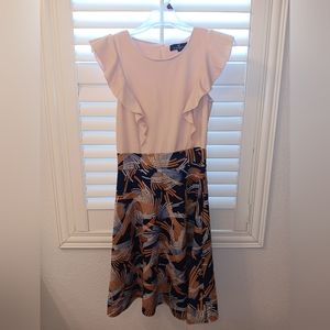 3/$15 Yathon Fireworks 🎆 dress 👗- Women's size M